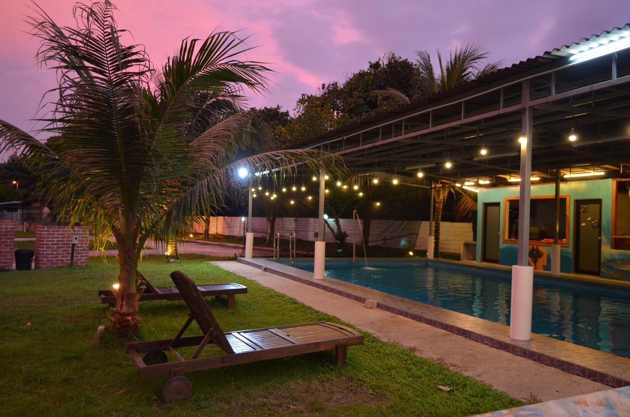 Sinar Eco Resort Kampong Bukit Panjang 외부 사진